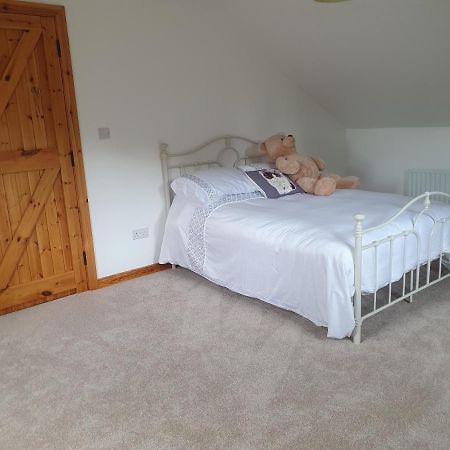 Urkers' Guest Accommodation Crossmaglen Buitenkant foto